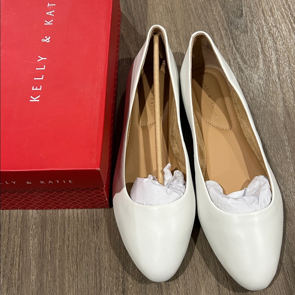 Kelly & Katie Classic White Ballet Flats